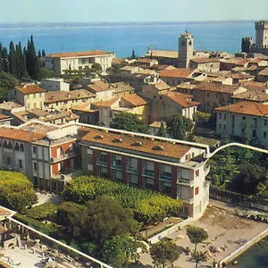 Giardino 3* Sirmione